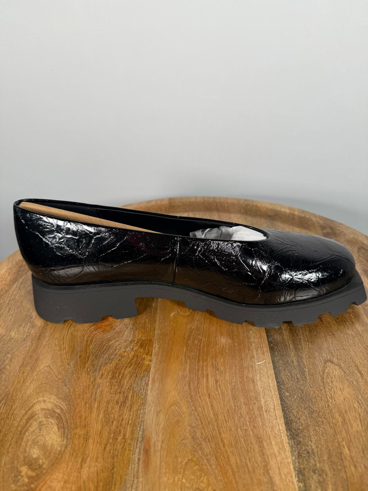 NWB Katy Perry The Darling Black Slip-On Loafers Women's Size 10