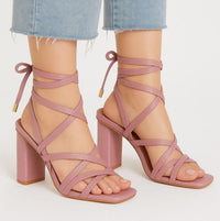 NWB Kaanas Eagle Wrap Heels Pink Women's Size 10