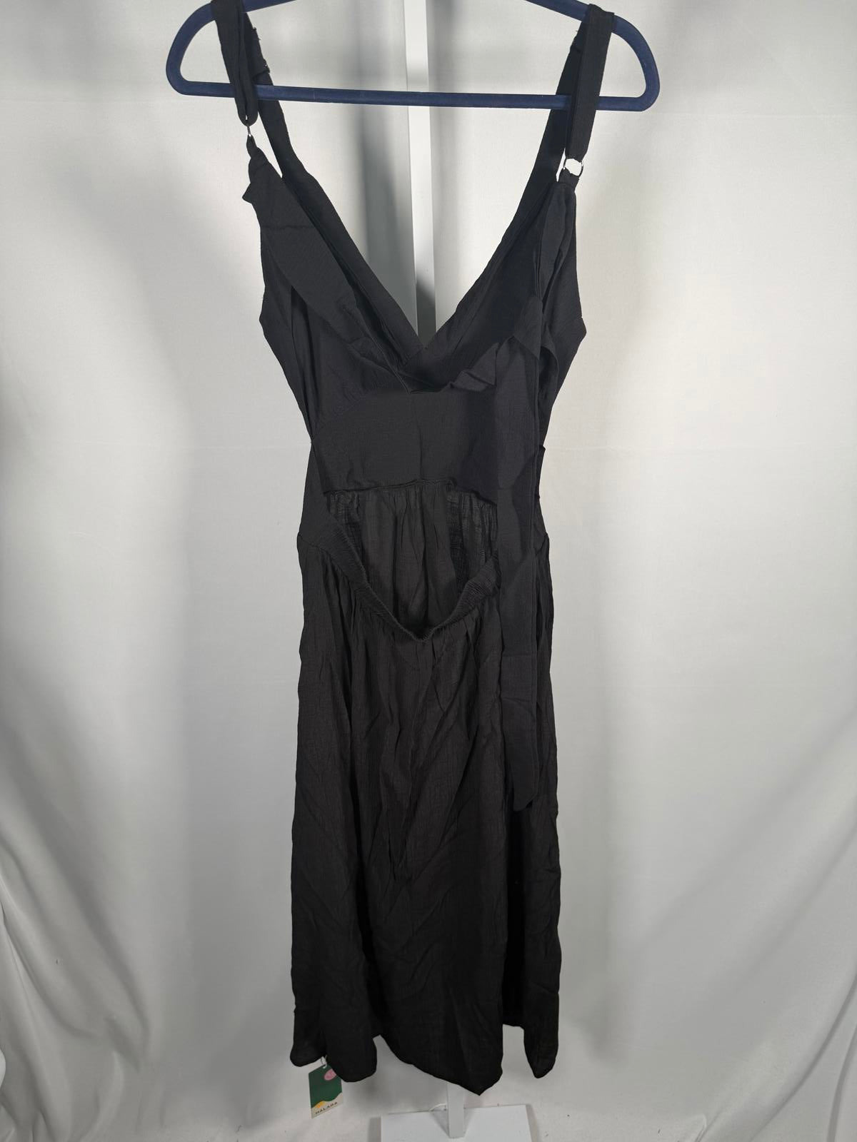 NWT Halara Deep V Neck Sleeveless Tie Back Pocket Flowy Dress Black -Size M