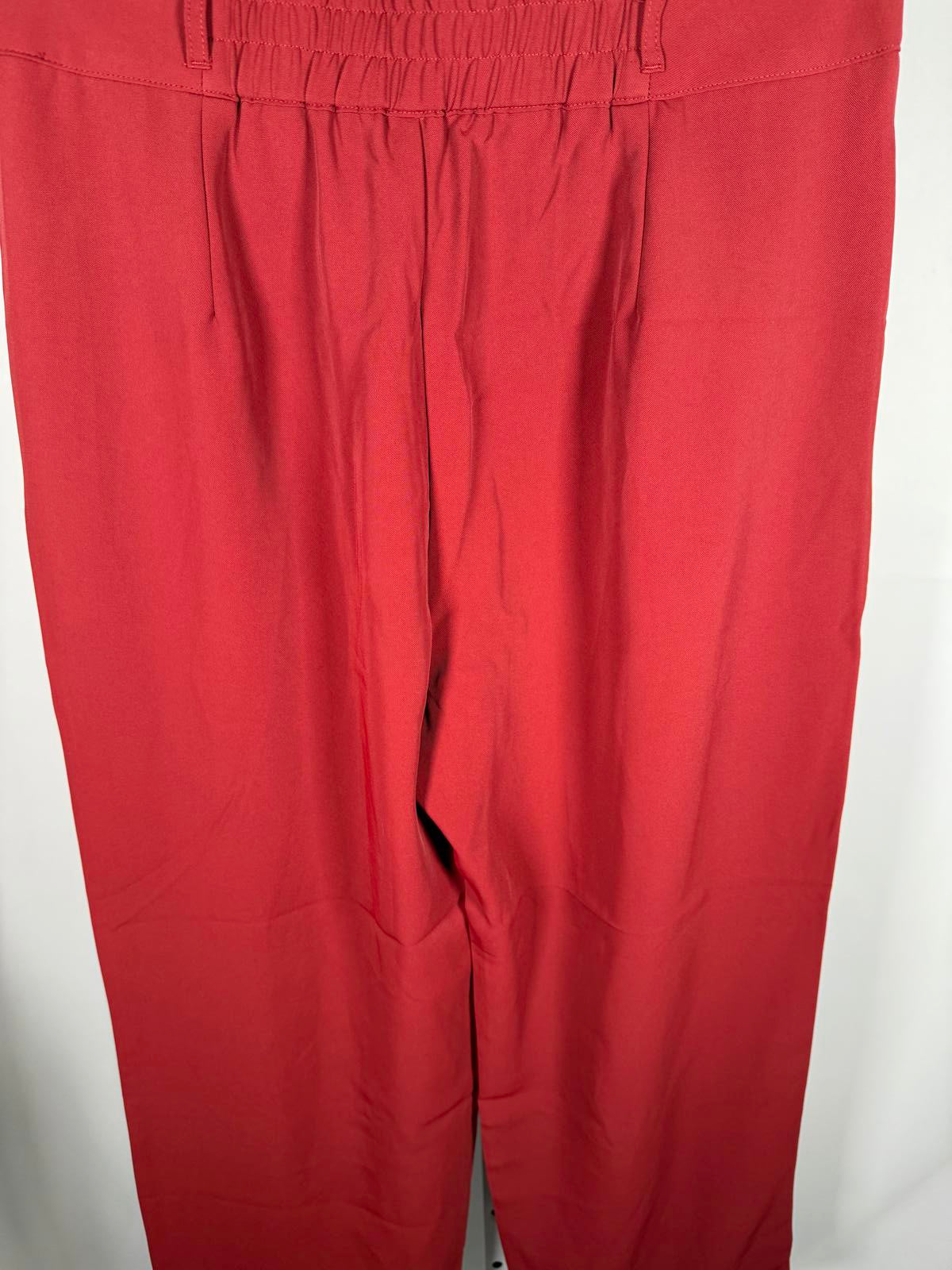NWT Halara High Waisted Zip up, Pocket Shirred Straight Leg Work Pants Red- L