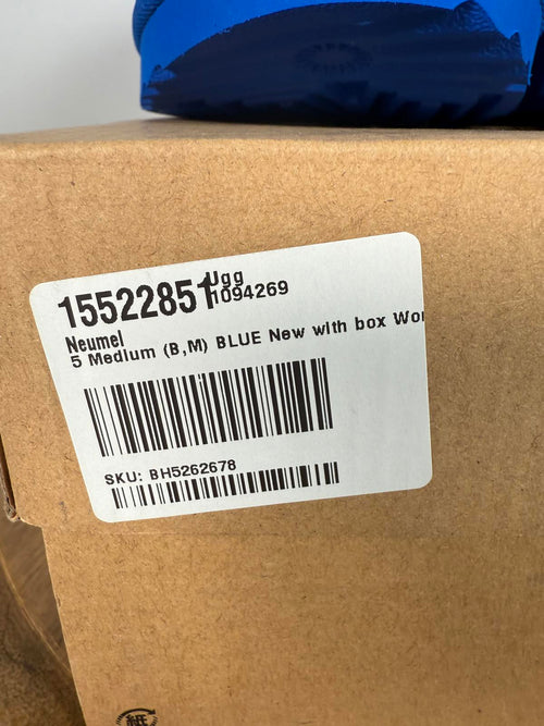 UGG Neumel Boot Blue Women's Size 5 NWB