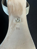 BADGLEY MISCHKA Tiffany Stiletto Glamour Sandal Ivory Satin SIZE 9.5