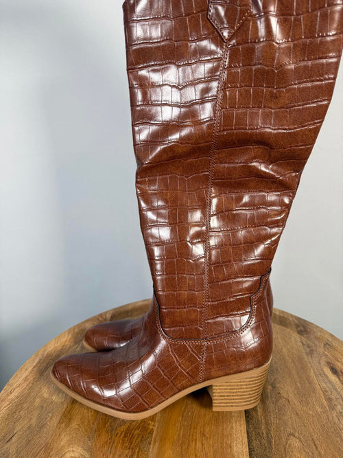 Sun + Stone Women's Dollyy Pointed-Toe Western Tan Boots Size 5 NWOB