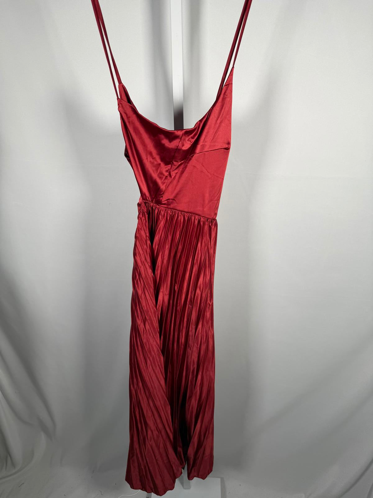 NWT Halara V Neck Lace Up Pleated Midi Dress Plum Blossom Red L