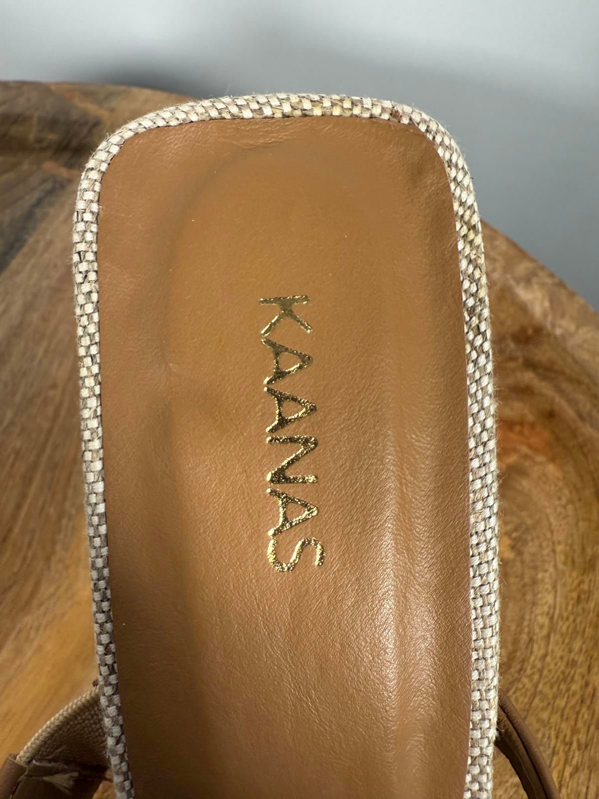 KAANAS Women's Otto Toe Ring Strappy Chunky Heels - 9