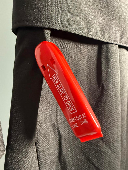 NWT Mac Duggal Three Quarter Sleeve Ruffle Neck Dress Black Size 2