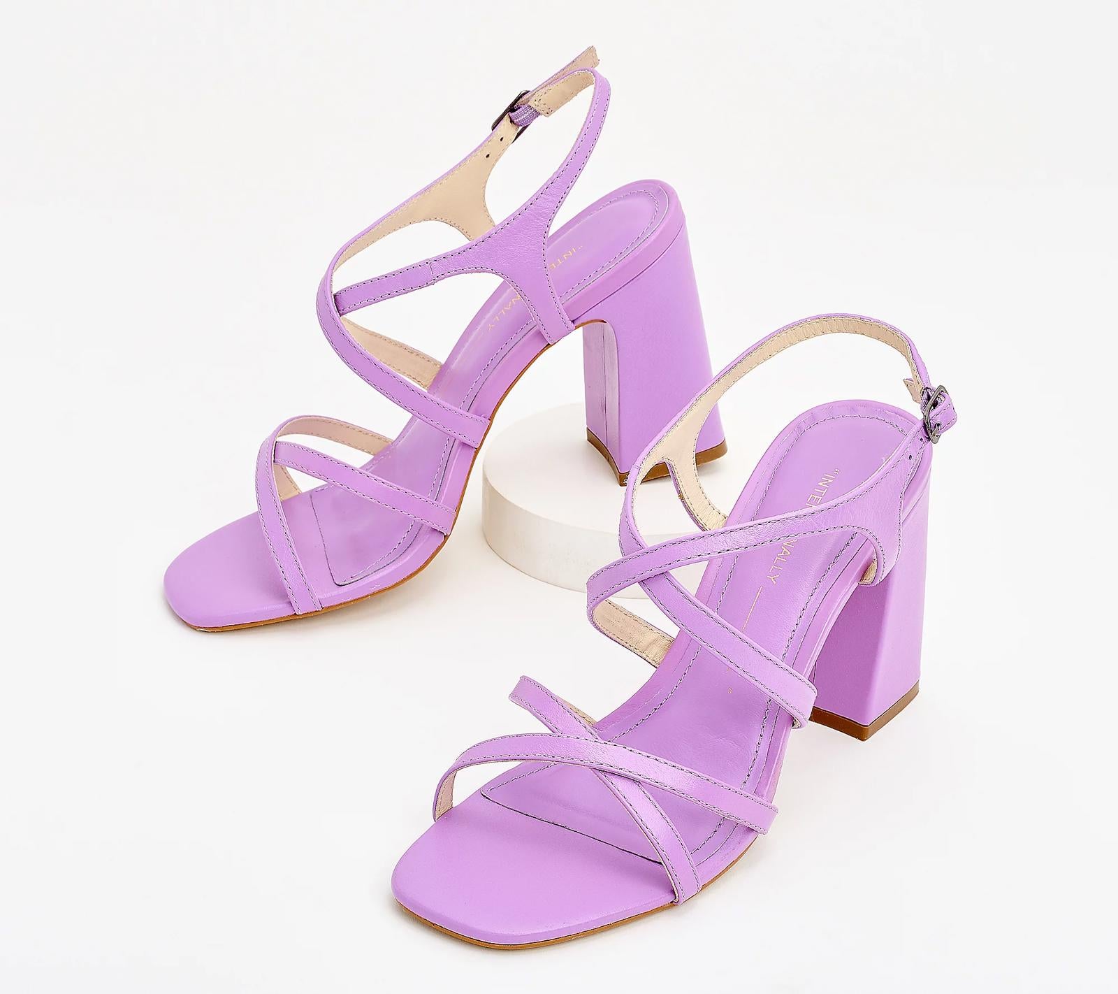 NWB INTENTIONALLY BLANK Leather Strappy Heeled Sandals Size 39 (US 8.5 - 9)
