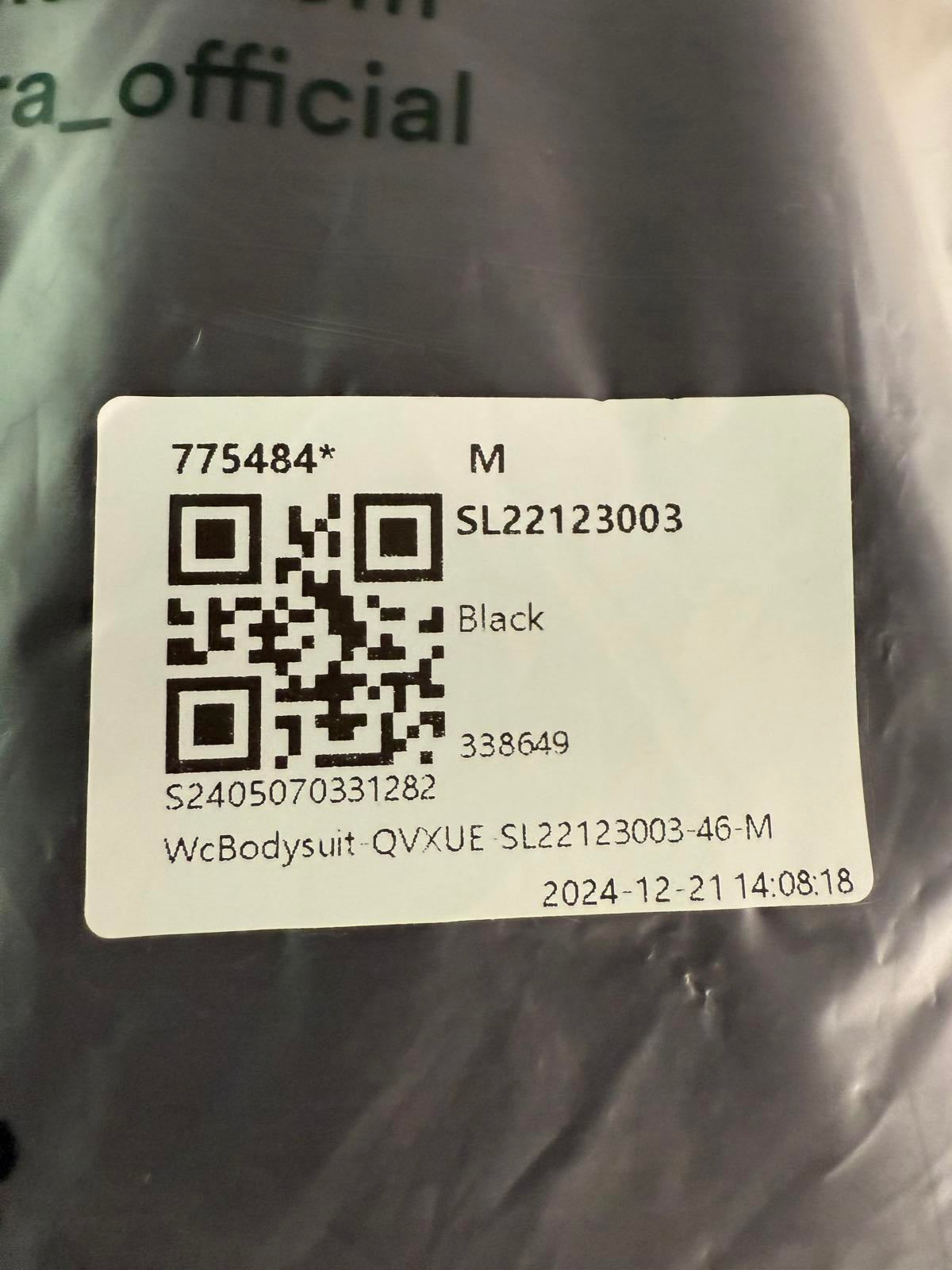 NWT Halara Stand Collar Sleeveless Plain Casual Bodysuit Black M