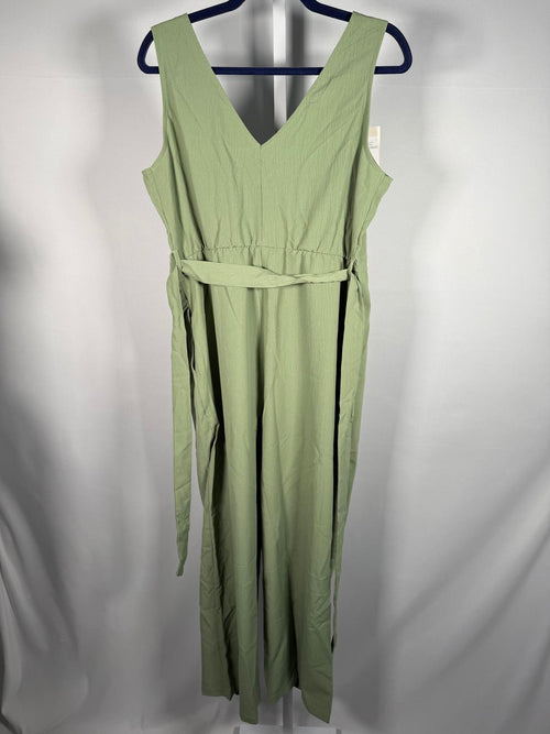 NWT Halara V Neck Belted Pocket Casual Jumpsuit - Size M