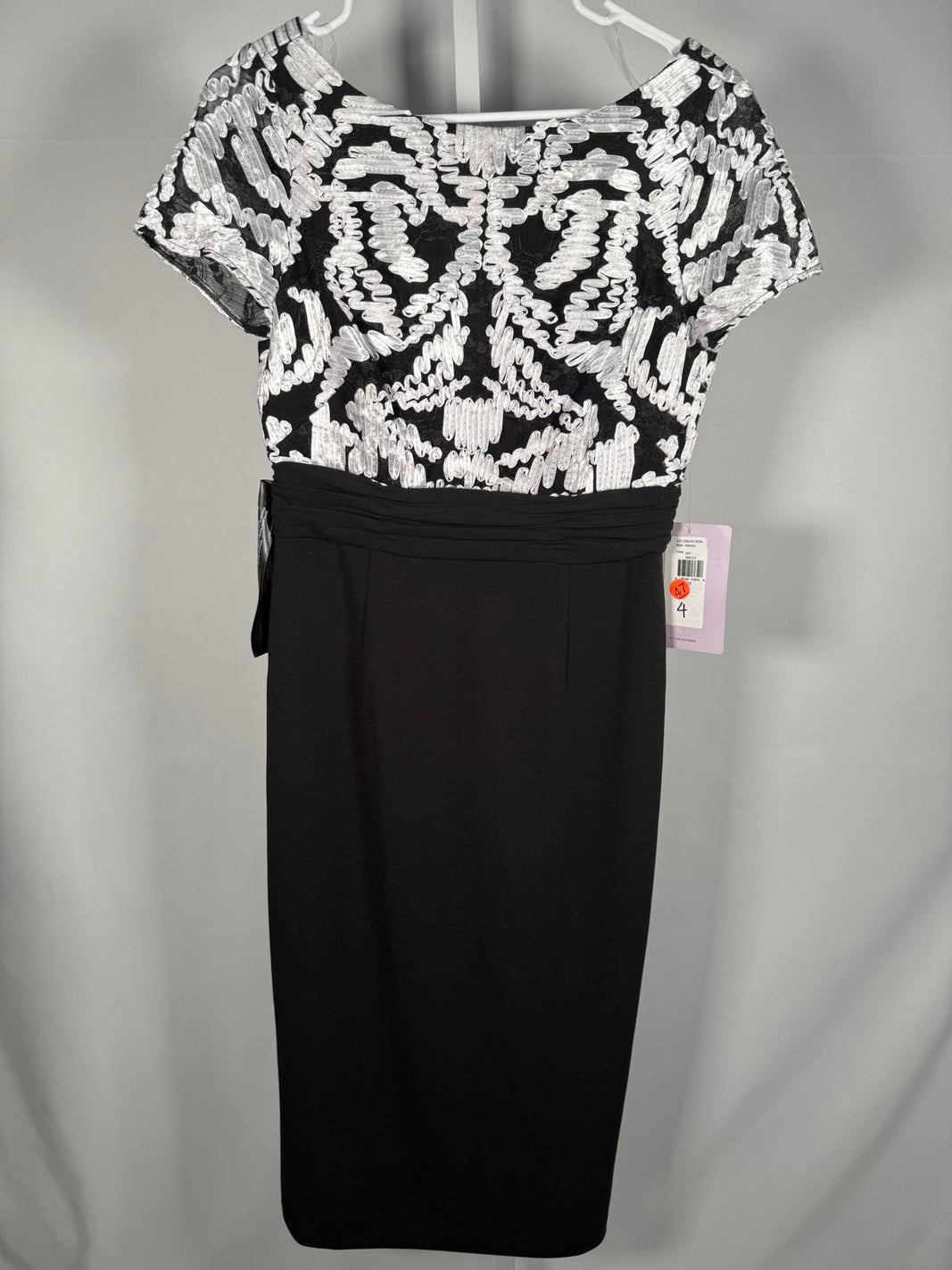 NWT JS Collections Women's Midi Dress Size 4