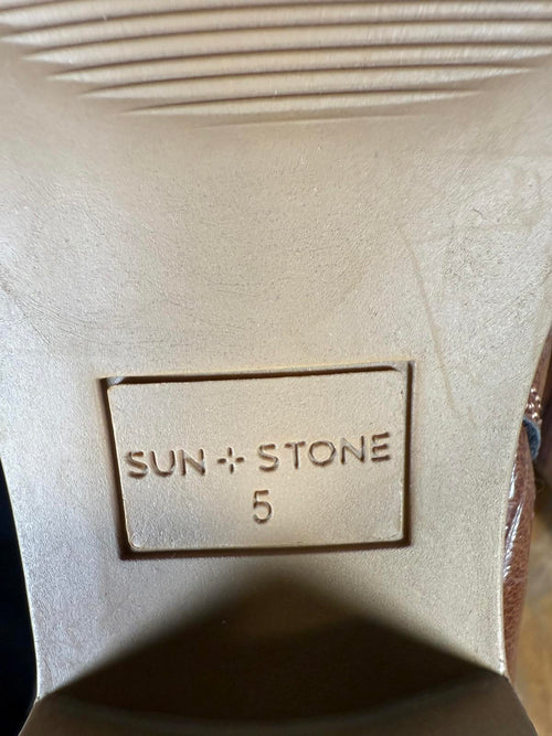 Sun + Stone Women's Dollyy Pointed-Toe Western Tan Boots Size 5 NWOB