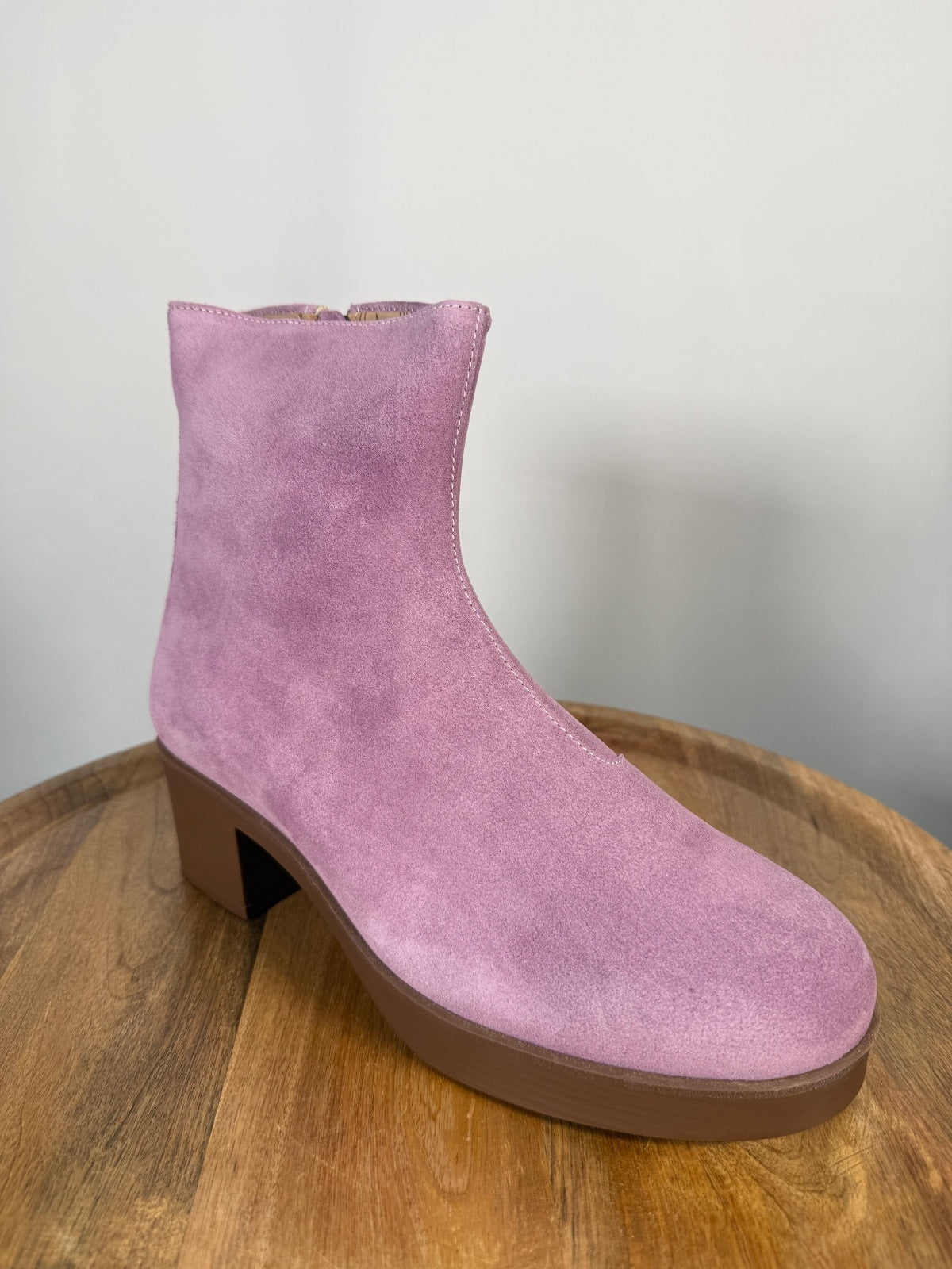 NWB Lazo Siren Nebula Purple Ankle Boots Women's Size 10