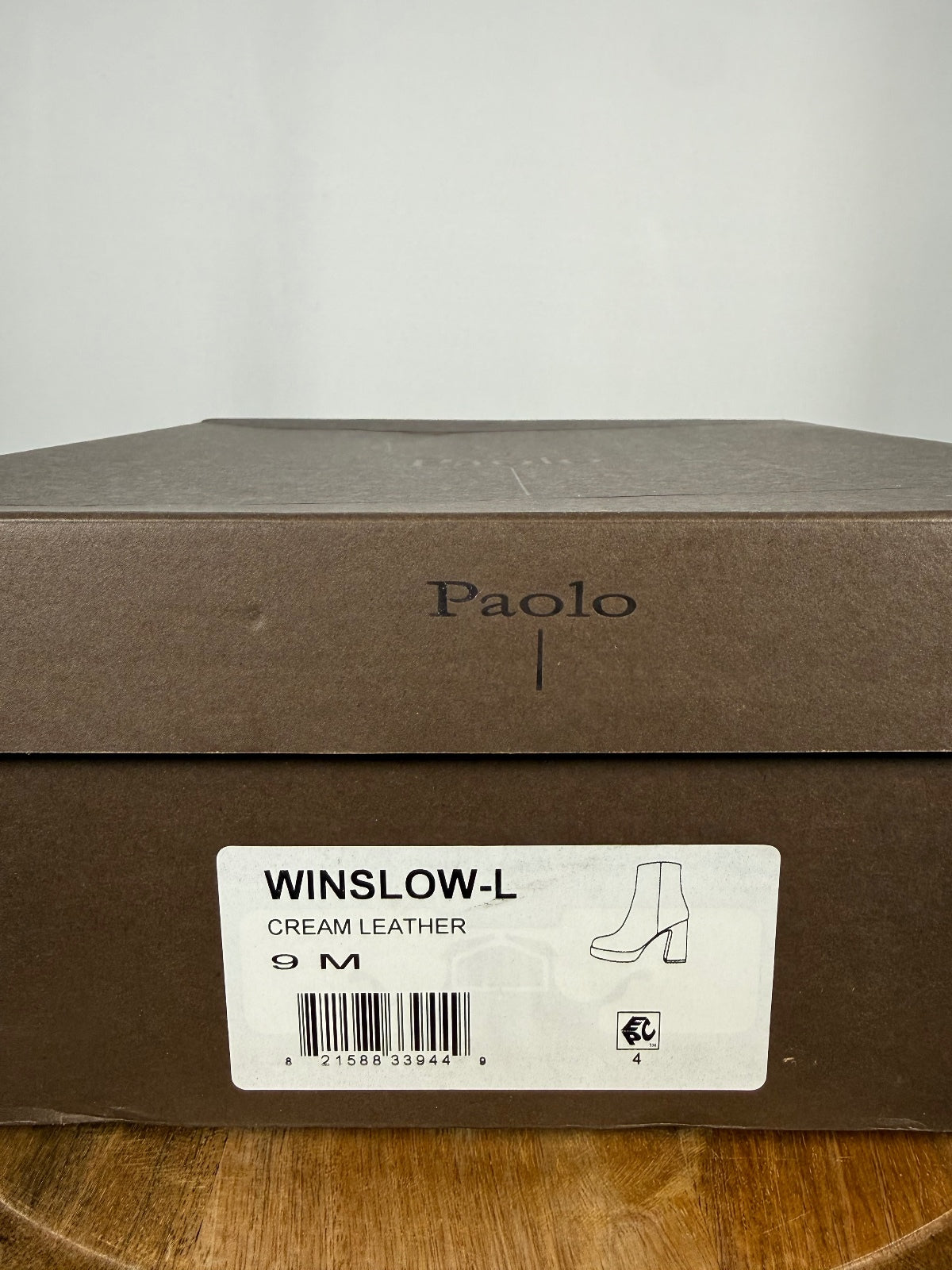 NWB Linea Paolo Winslow Cream Leather Platform Block Heel Ankle Boots Size 9