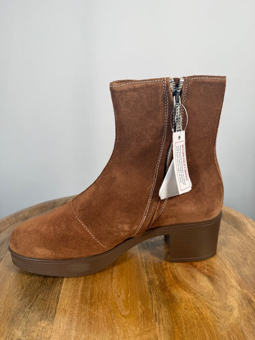 NWB Lazo Siren Goldstone Brown Ankle Boots Women's Size 8.5