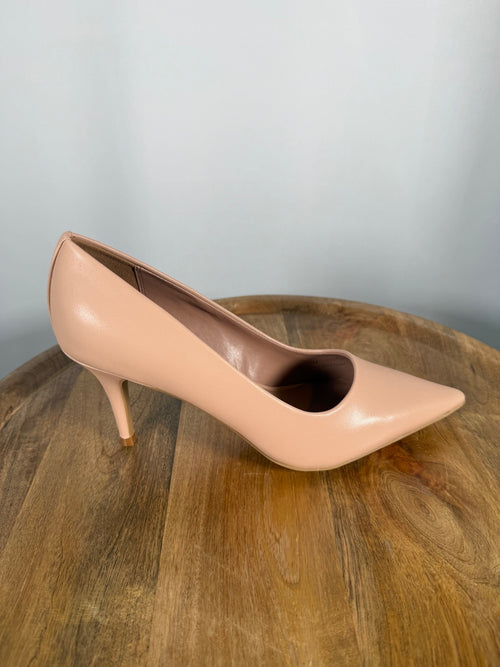 NWB Linea Paolo Paris Desert Sand Pointed Toe Pumps Size 8
