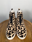 NWB Linea Paolo Anna 3 White Black Leopard Wedge Sneakers Size 7
