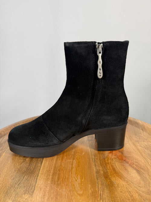 NWB Lazo Siren Obsidian Black Platform Ankle Boots Women's Size 10.5