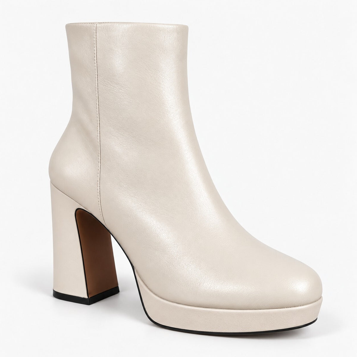 NWB Linea Paolo Winslow Cream Leather Platform Block Heel Ankle Boots Size 9