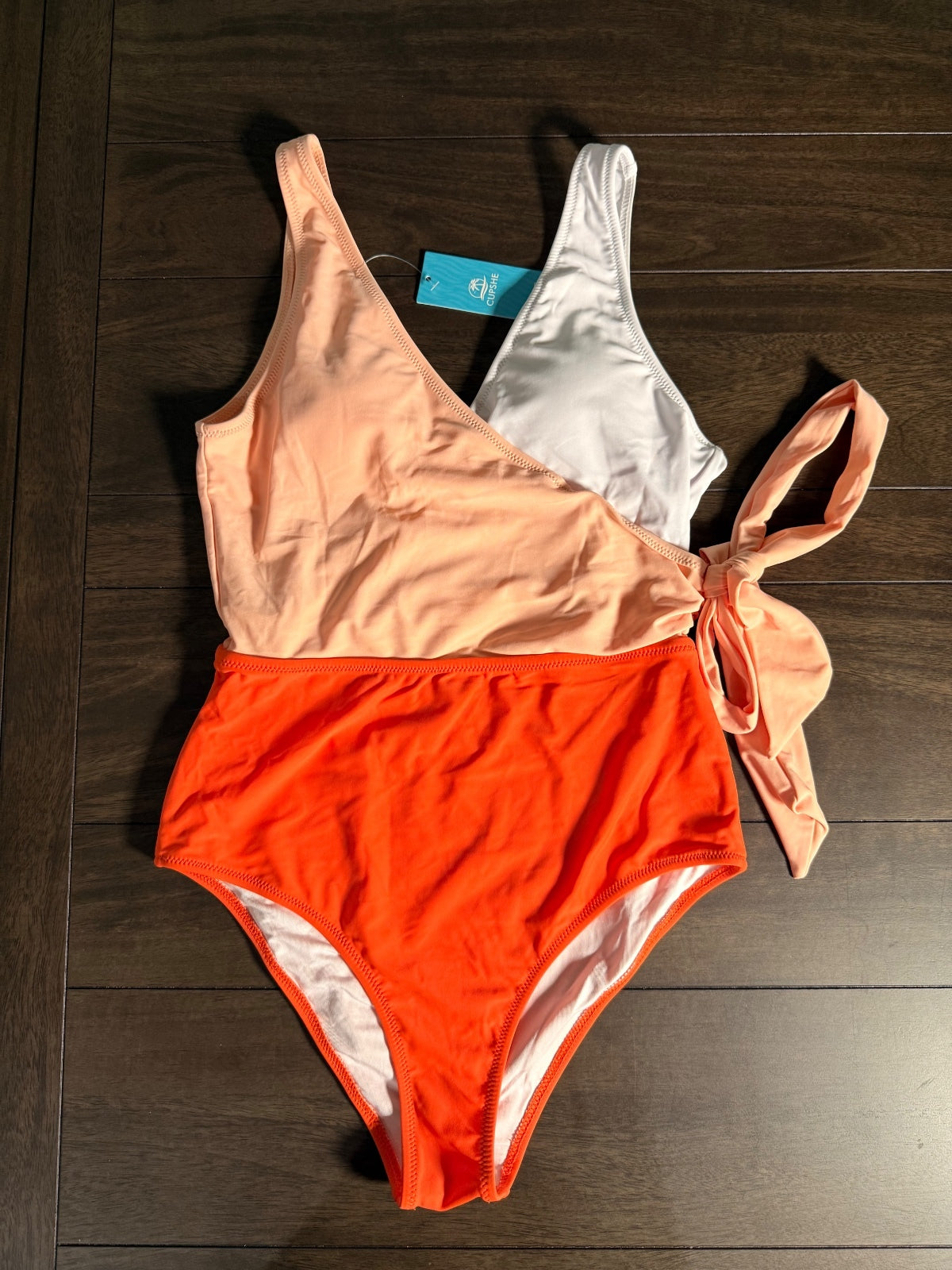 NWT Cupshe Orange And White Bowknot One piece Swimsuit Size Medium