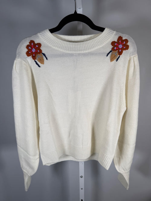 NWT Something Navy Ivory Floral Embroidered Crew Neck Sweater Size Small