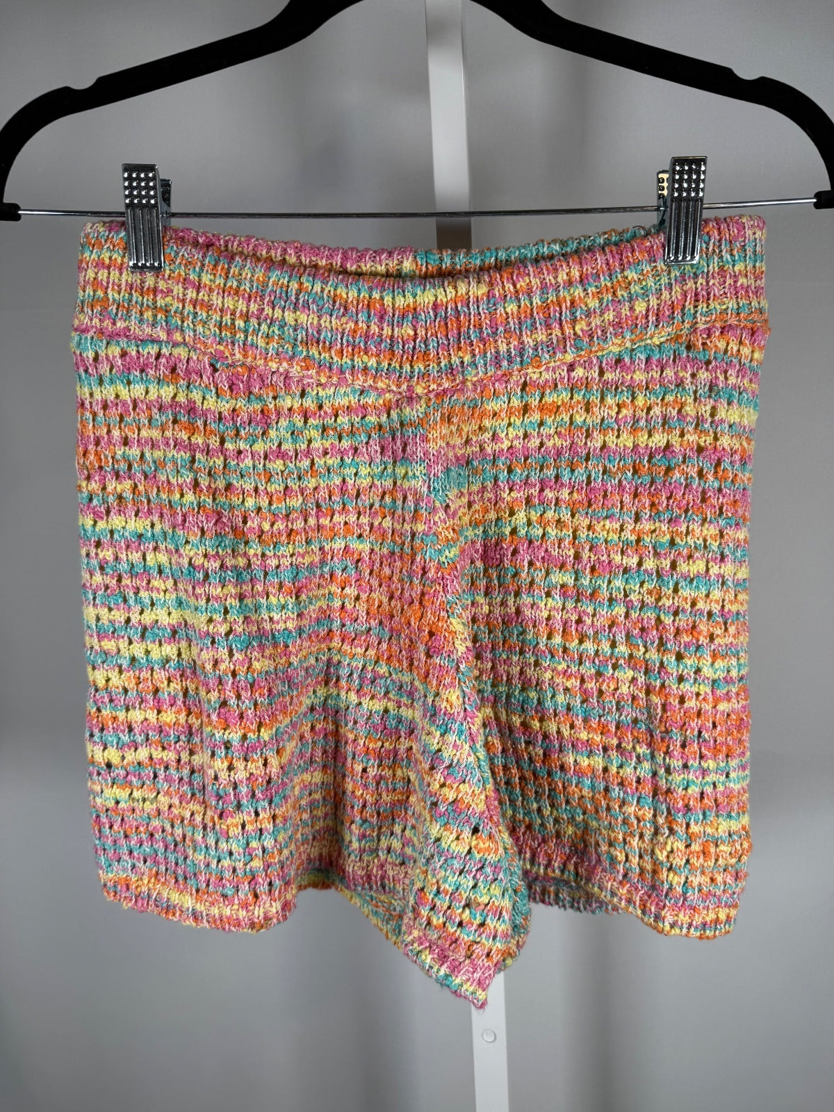 NWT Something Navy Rainbow Multicolor Knit Sweater Shorts Size Medium