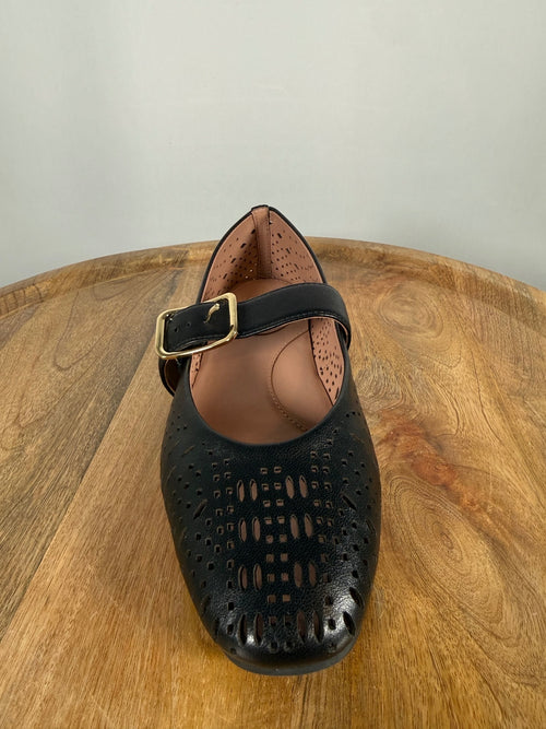 NWB Linea Paolo Miller Black Nappa Leather Mary Jane Flats Size 5