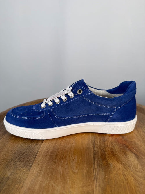 NWB Lazo Hypernova Sapphire Blue Women's Sneakers Size 9