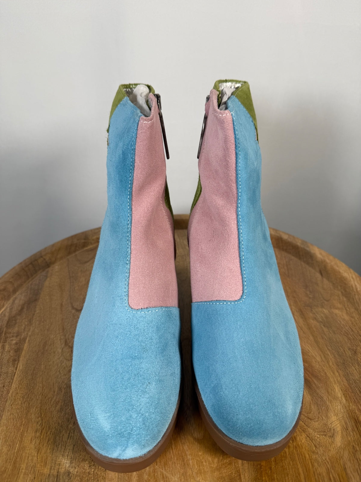 NWB Lazo Luna Pink Kyanite Blue Serpentine Green Boots Women's Size 8