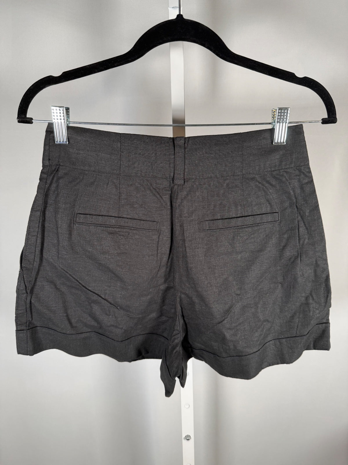 NWT Something Navy Black Pleated Cuffed Shorts Size XS