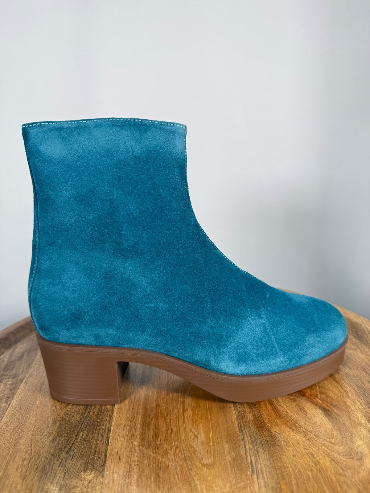 NWB Lazo Siren Labradorite Blue Verdite Green Ankle Boots Women's Size 9