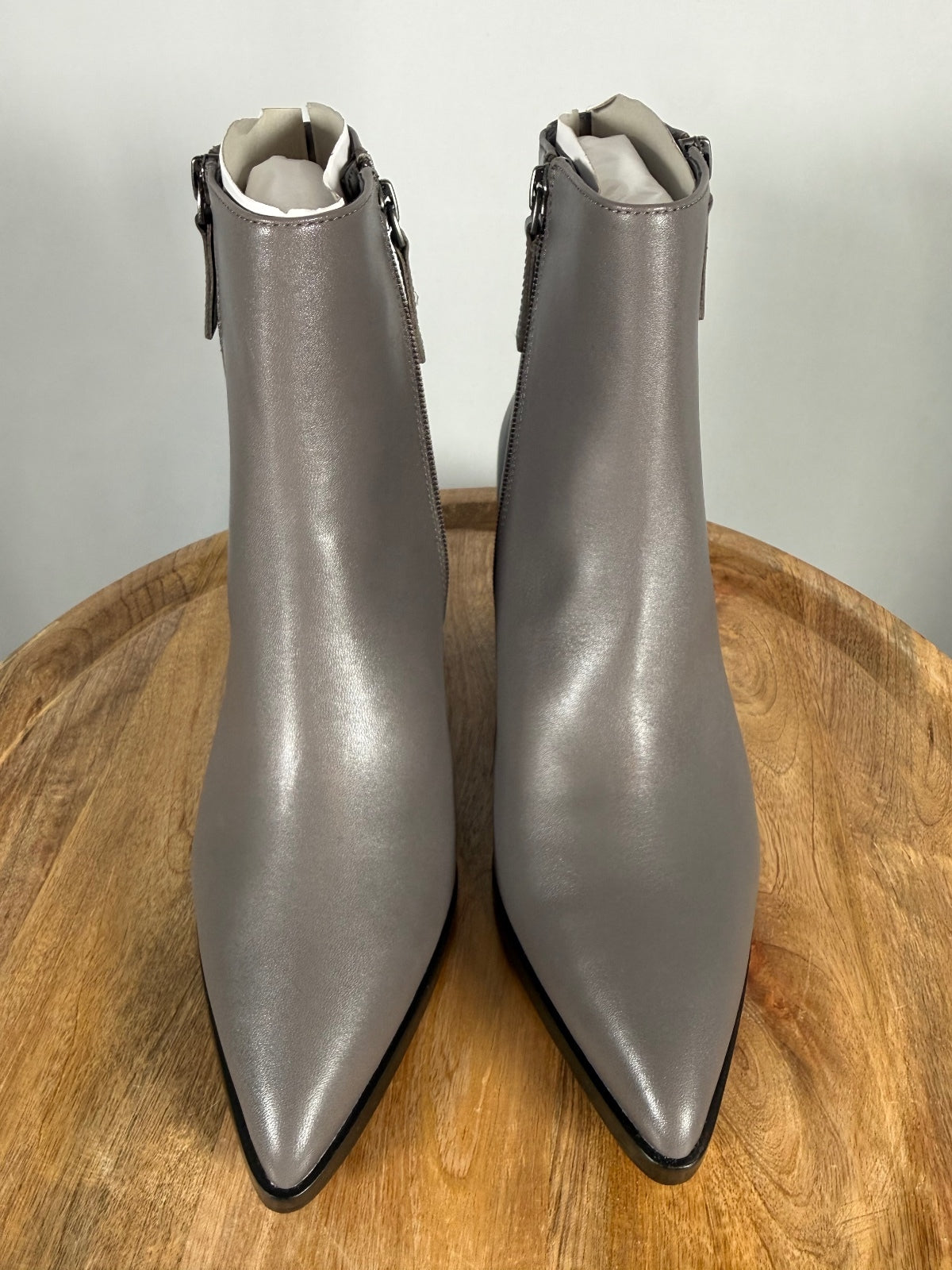 NWB Linea Paolo Viva Moss Leather Pointed Toe Block Heel Ankle Boots Size 7.5