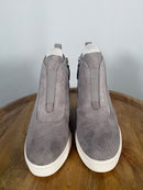 NWB Linea Paolo Anna Rock Gray Perforated Kid Suede Wedge Sneakers Size 5.5