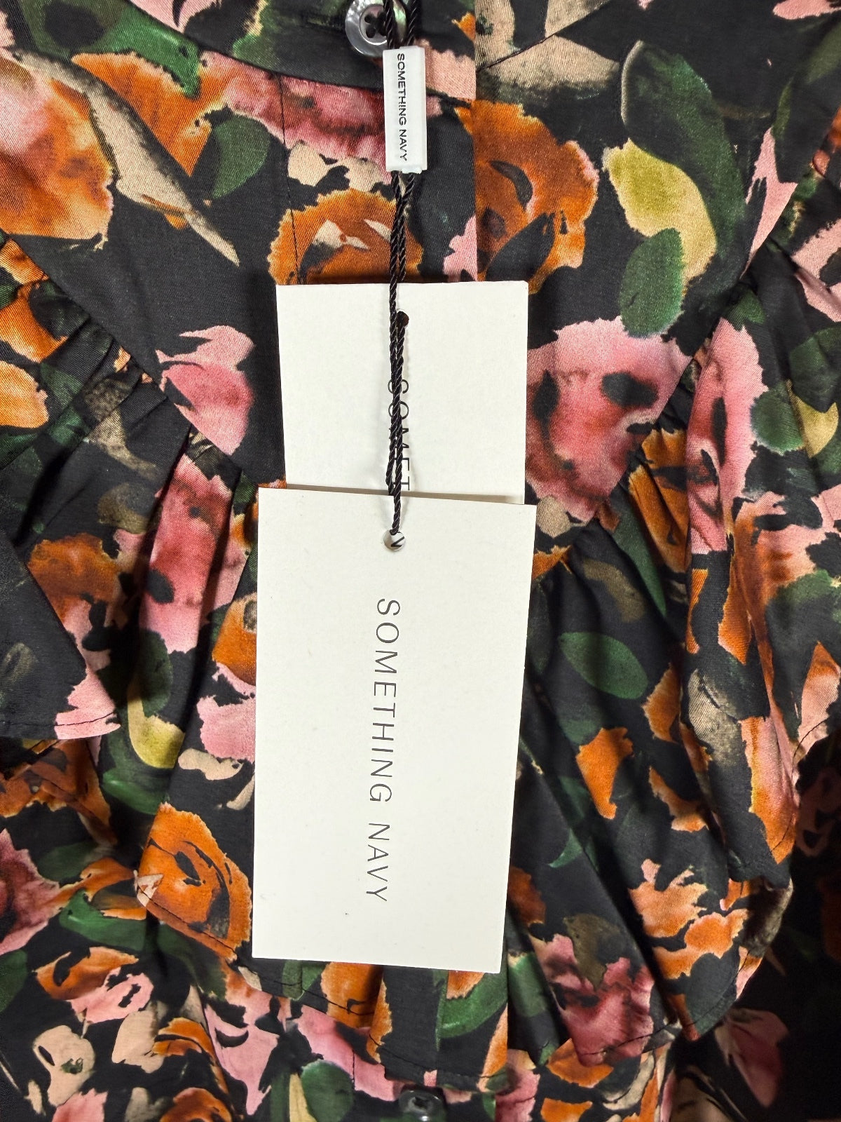 NWT Something Navy Floral Ruffle Button Up Dress Black Combo Size Small