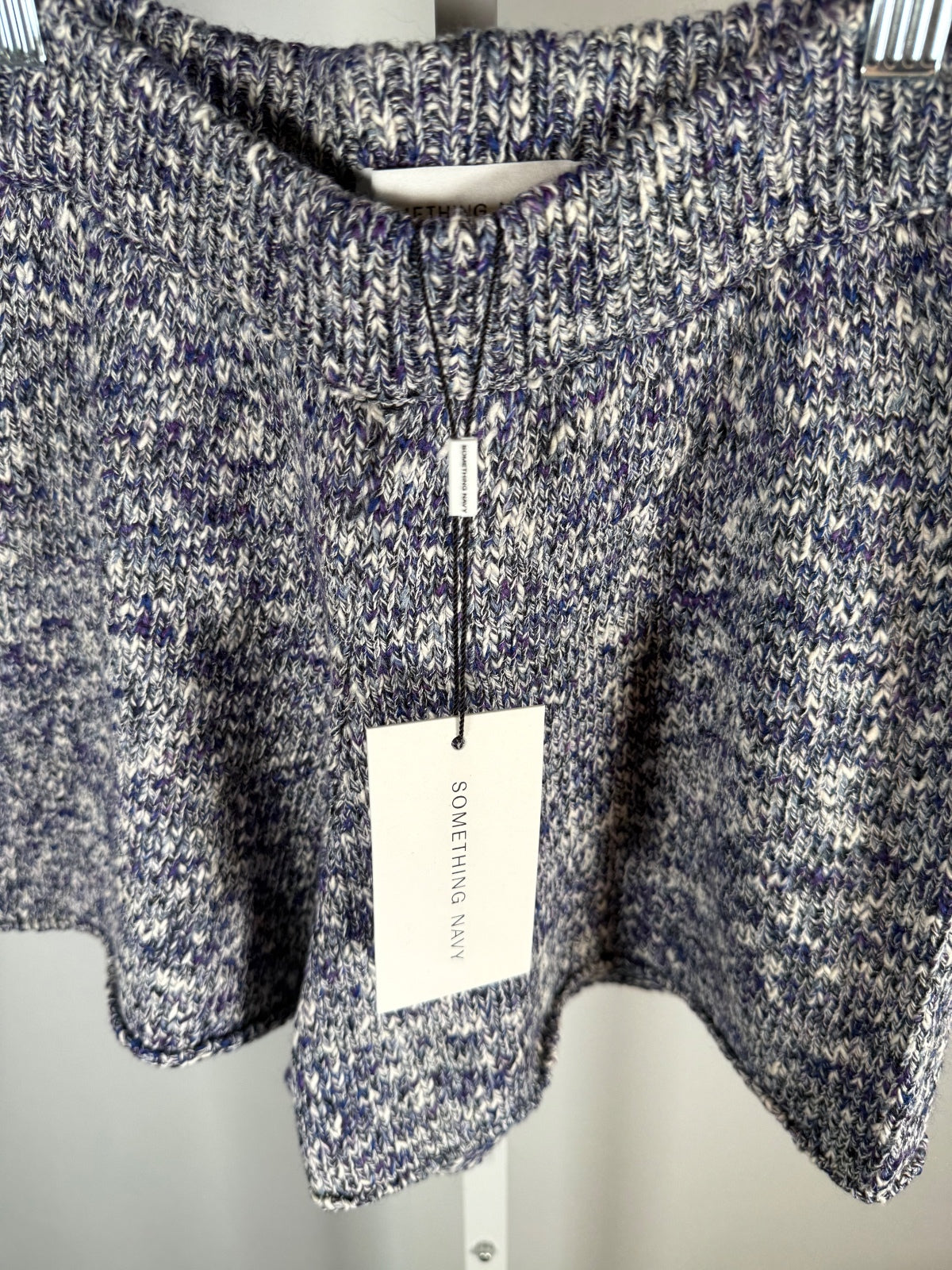 NWT Something Navy Poppy Blue Marled Knit Sweater Shorts Size Medium