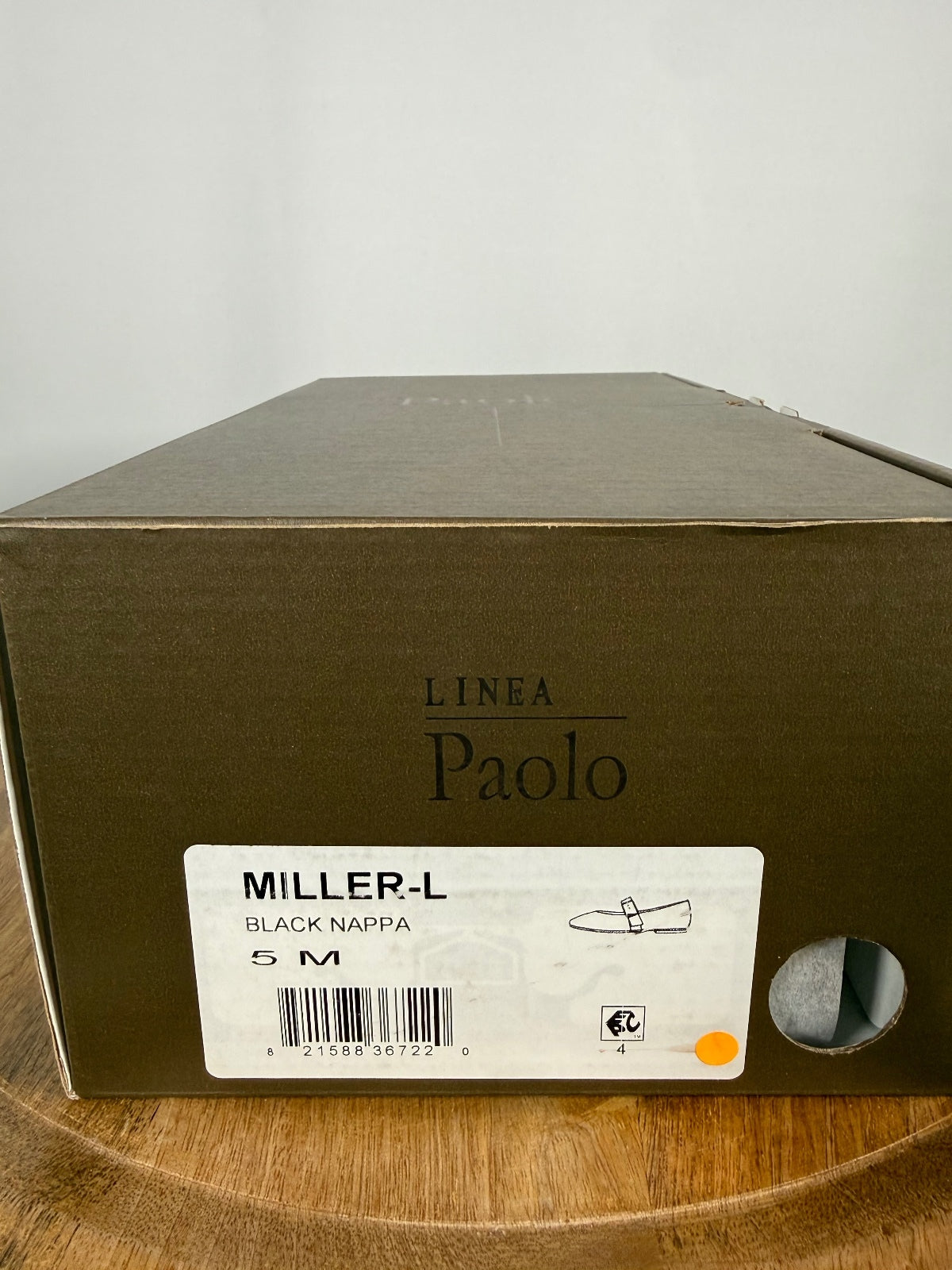 NWB Linea Paolo Miller Black Nappa Leather Mary Jane Flats Size 5