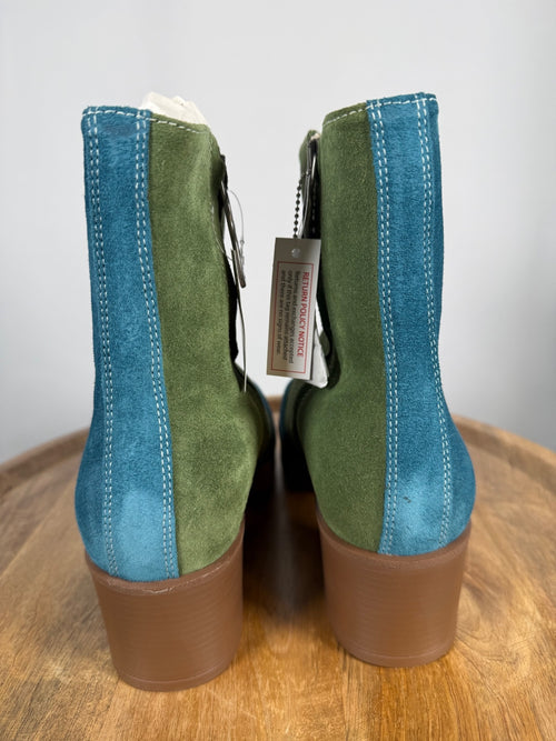 NWB Lazo Siren Labradorite Blue Verdite Green Ankle Boots Women's Size 9