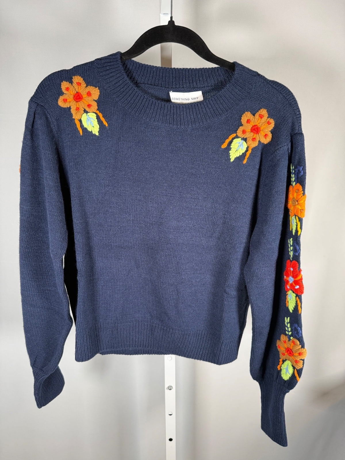 NWT Something Navy Navy Floral Embroidered Crew Neck Sweater Size XXS