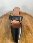 NWB Linea Paolo Cynthia Black Nappa Leather Buckle Kitten Heel Mules Size 5