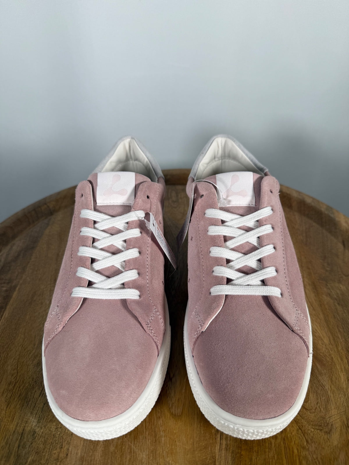 NWB Lazo Halo Morganite Pink Milky Way White Sneakers Women's Size 7.5