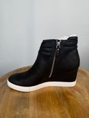 NWB Linea Paolo Frieda Black Oiled Leather Wedge Sneakers Size 10
