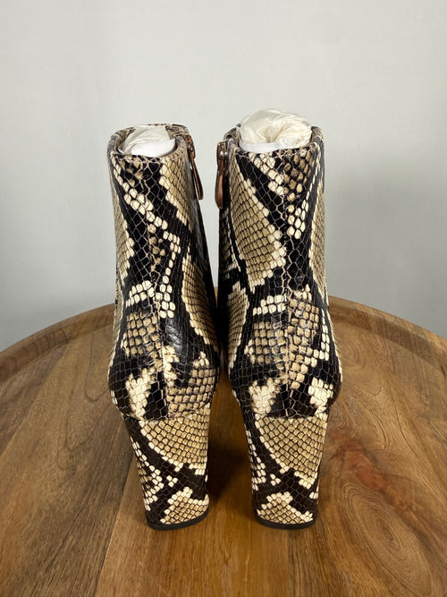 NWB Linea Paolo Wylda Natural Snake Print Leather Block Heel Ankle Boot Size 5.5