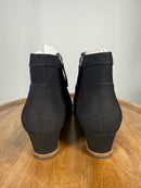 NWB Linea Paolo Yuri Black Oiled Nubuck Wedge Ankle Boots Size 8.5