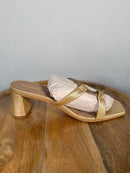 Kaanas Eureka Heels Size 11 New in box