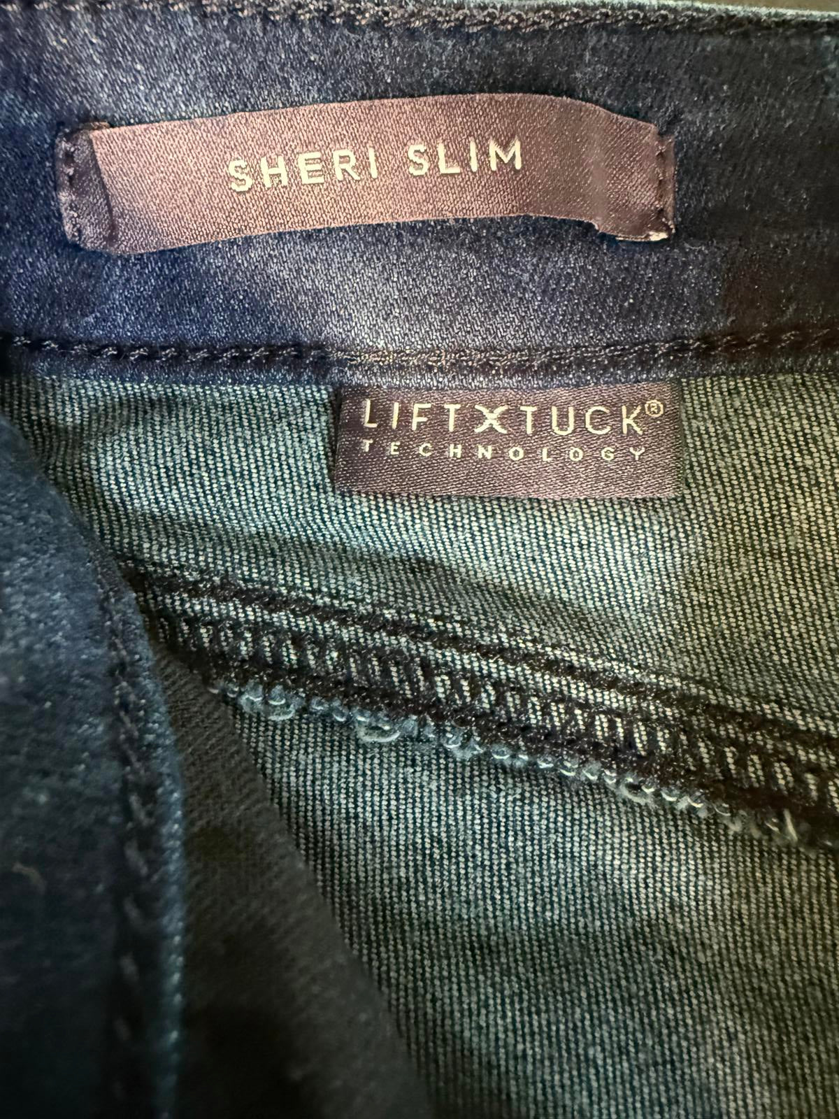 NYDJ Sheri Slim Ankle Fray Hem in Mystique. LiftXTuck Technology. Size 00. NWT