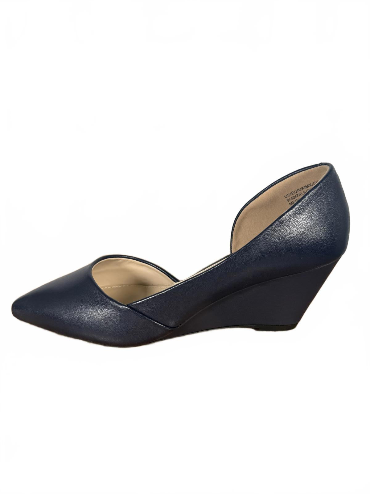 Kenneth Cole Reaction Women's Eltinn Size 9M NWOB