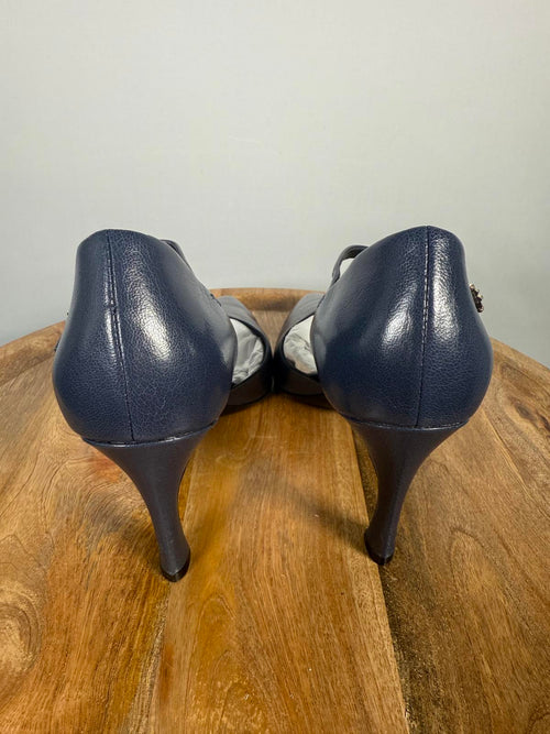 NWB Naturalizer Women's Amber Ankle Strap Size 8W