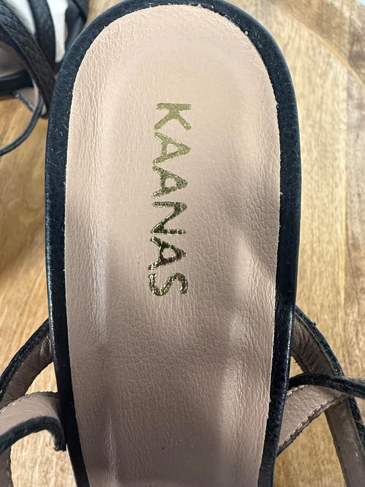 Kaanas Eagle Wrap Heels Black Size 10 New in Box