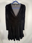 NWT Halara Deep V Neck Long Sleeve Ruffled Hem Velvet Mini Chill Dress Black Large