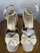 Lulus Women's Platforms With Bow - 10 NWOB