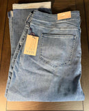 NYDJ Girlfriend Jean Hollywood. LiftXTuck Technology. Size 22WP. NWT